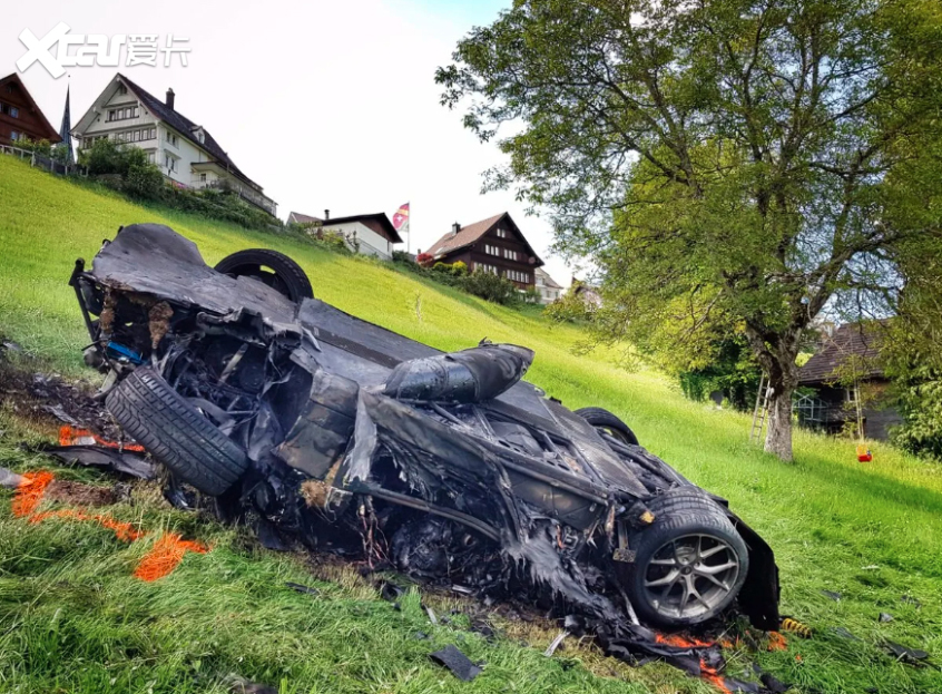 爱游戏在线-克罗地亚碾压马赛，皮克刷新纪录