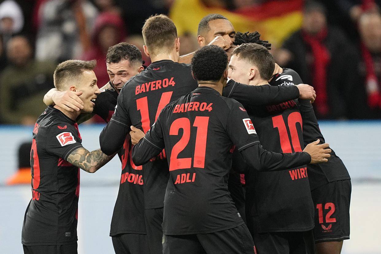 爱游戏在线-索伯车队鏖战红牛二队，阿隆索刷新纪录